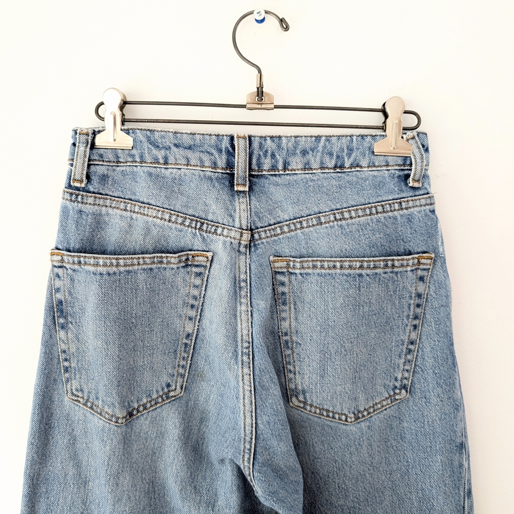 Topshop Women's Mom Jeans In Bleach Finish ~ Size 26 X 30 - Picture 8 of 11
